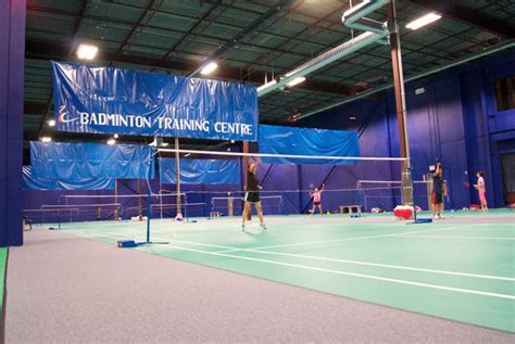 E BADMINTON TRAINING CENTRE .